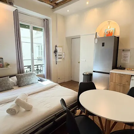 Marais-picasso, Rue Debelleyme - 4 People * Paris